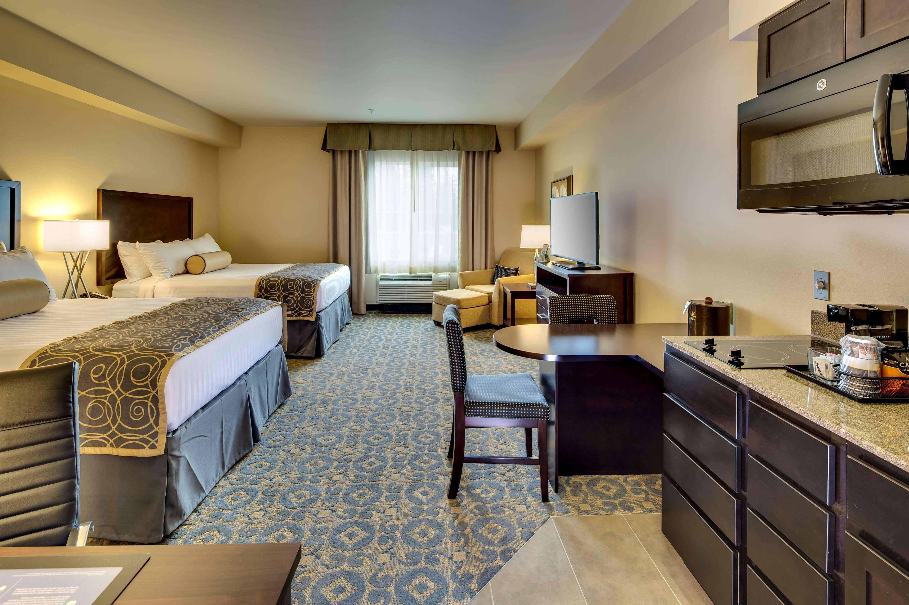 Best Western Plus Arlington/Marysville Exterior photo