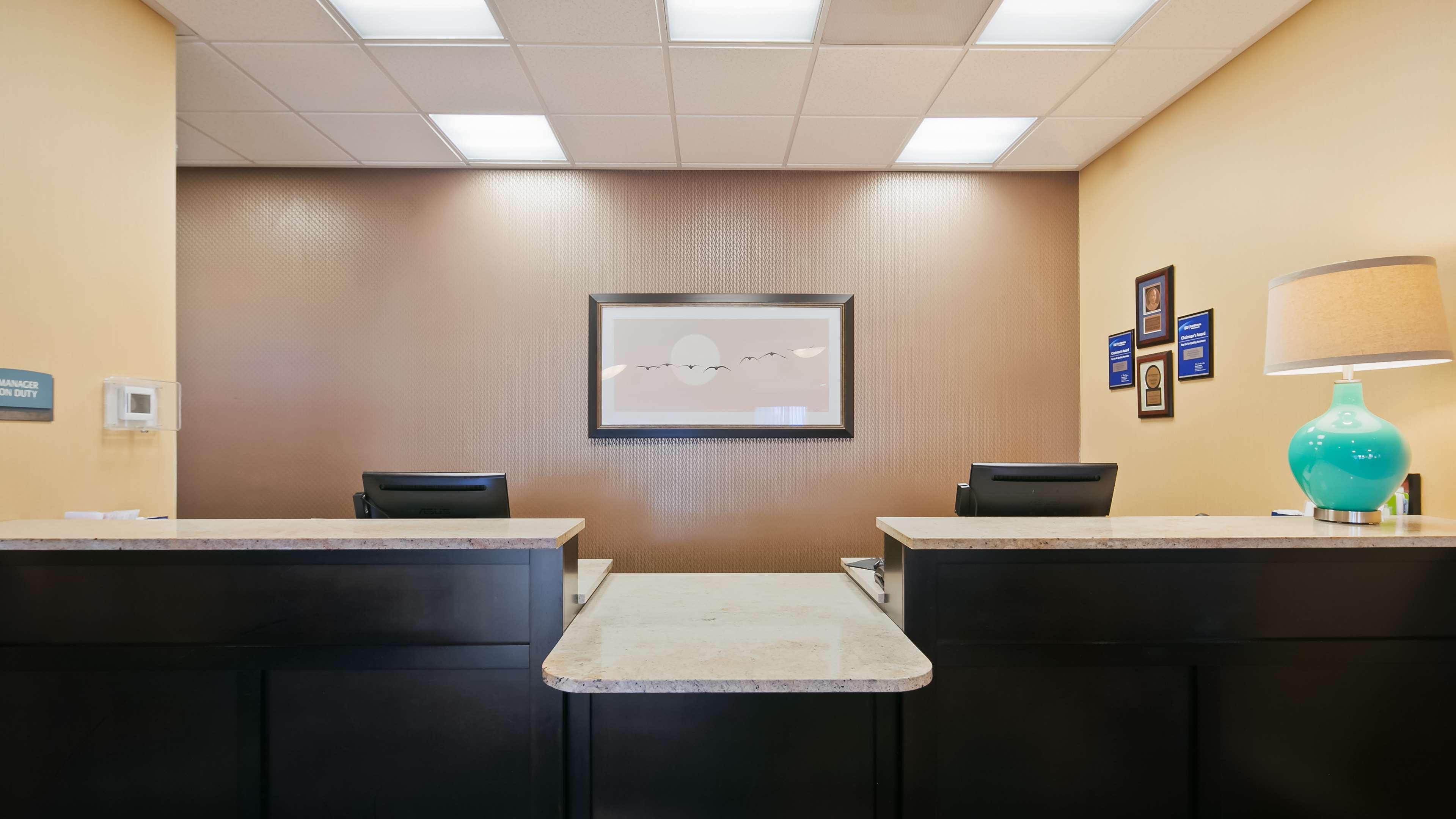 Best Western Plus Arlington/Marysville Exterior photo