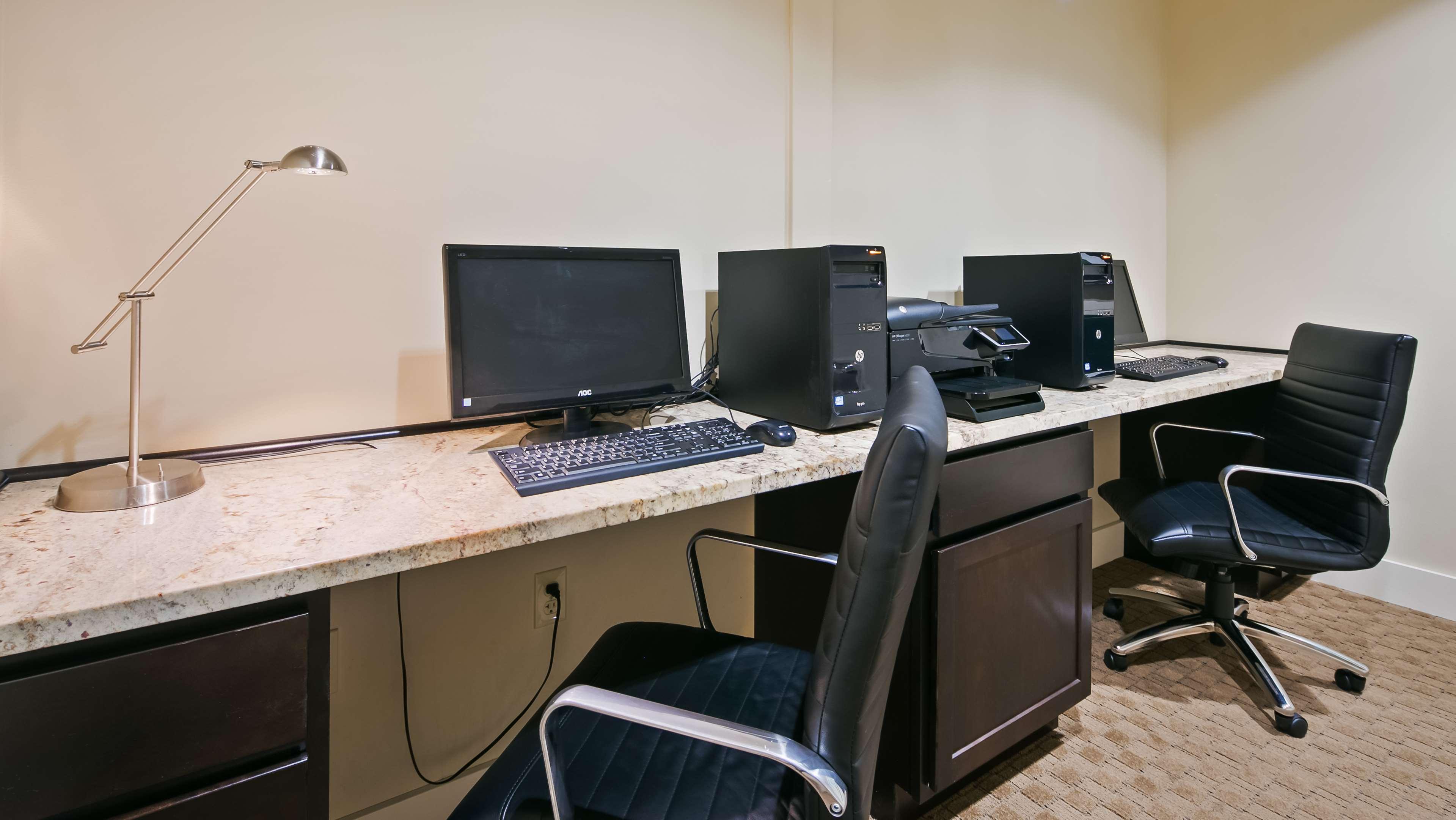Best Western Plus Arlington/Marysville Exterior photo